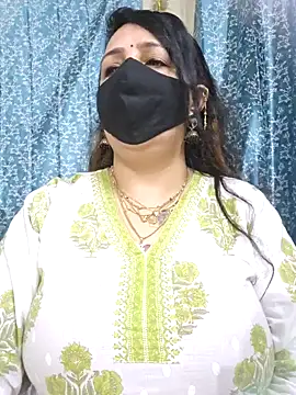 cute-tanvi online show from January 10, 2025, 1:42 am