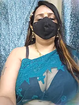cute-tanvi online show from January 29, 2025, 1:37 am