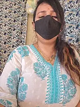 Snapshot of cute-tanvi chatting on September 23, 2025, 1:52 am cute-tanvi online show from September 23, 2025, 1:52 am