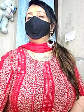 cute-tanvi online show from February 16, 2026, 12:34 pm