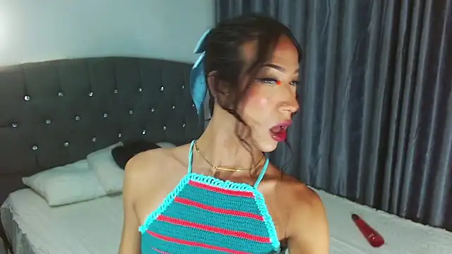 Kenisha Sweet online show from October 7, 2025, 5:32 pm