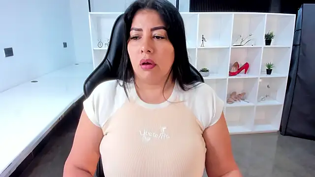 natural bigboobs online show from March 31, 2026, 7:47 pm