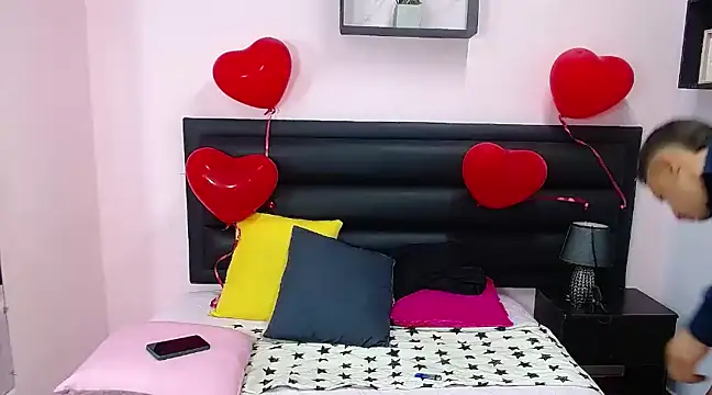 ares sexxx online show from February 16, 2025, 8:11 pm