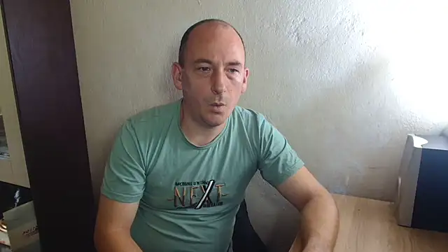 Johan   Barker online show from October 7, 2025, 10:45 am