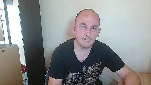 Johan   Barker online show from March 26, 2026, 1:06 pm