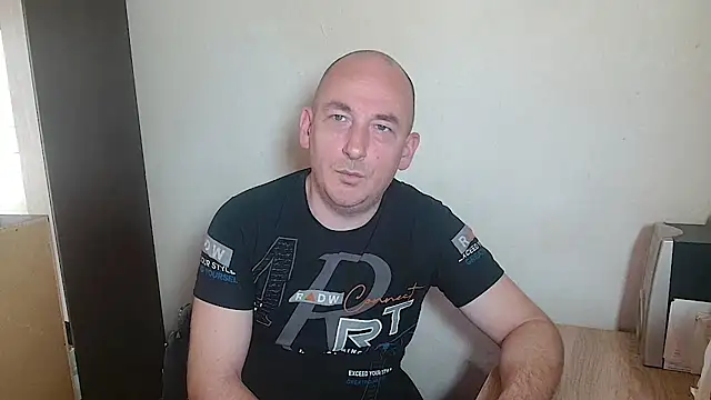 Johan   Barker online show from March 31, 2026, 10:26 am