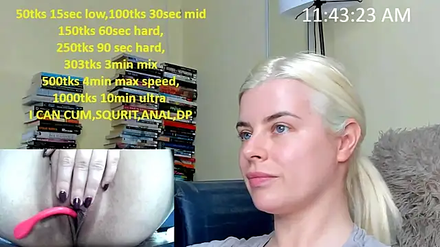 queenofthenighttt online show from March 15, 2026, 10:43 am