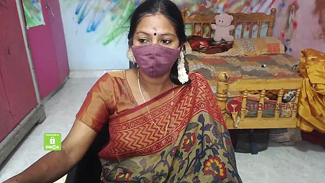 Snapshot of Novapol chatting on October 2, 2025, 5:36 am Novapol online show from October 2, 2025, 5:36 am