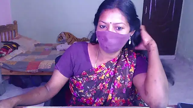 Snapshot of Novapol chatting on July 10, 2026, 6:50 am Novapol online show from July 10, 2026, 6:50 am