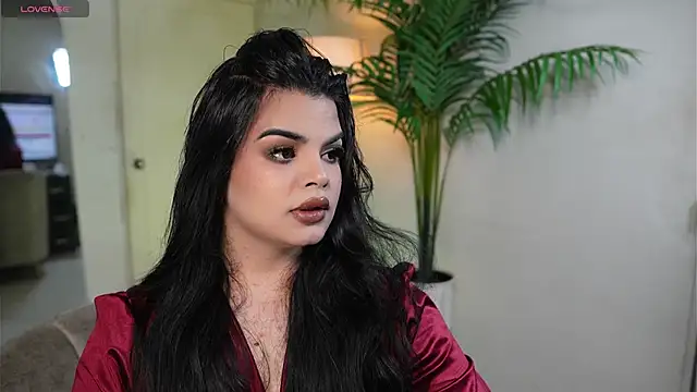 artechloe online show from September 14, 2025, 8:52 pm