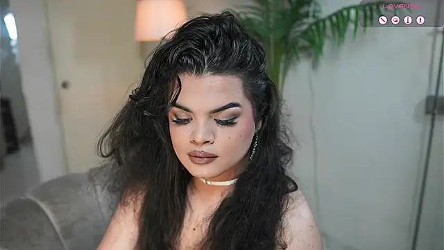 artechloe online show from September 24, 2025, 10:02 pm