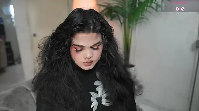 artechloe online show from September 25, 2025, 10:24 pm