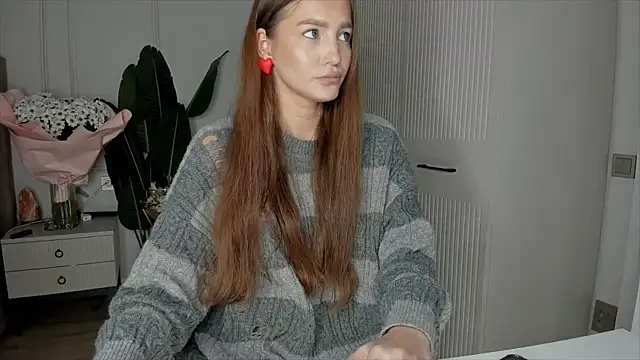 xx leila online show from November 14, 2025, 10:36 am