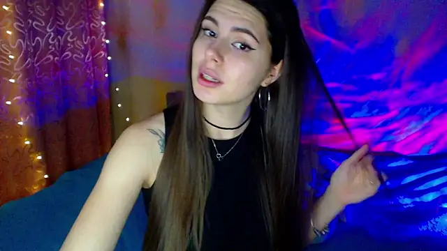 ViollinaLove online show from January 14, 2025, 11:58 pm