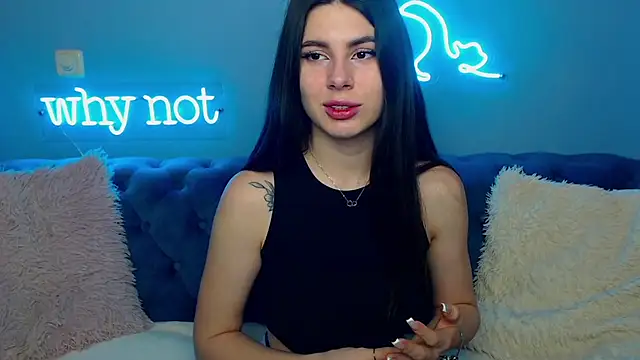 ViollinaLove online show from February 3, 2025, 5:40 am