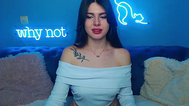 ViollinaLove online show from March 1, 2025, 8:45 am