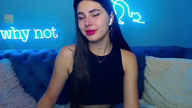 ViollinaLove online show from September 28, 2025, 4:40 am