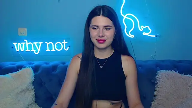 Snapshot of ViollinaLove chatting on June 12, 2026, 4:44 am ViollinaLove online show from June 12, 2026, 4:44 am