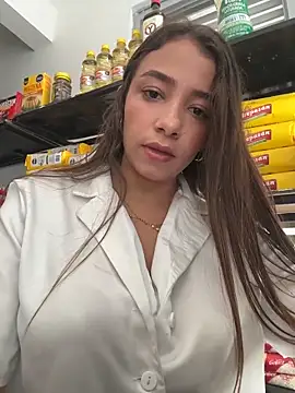 Snapshot of Hall_16 chatting on February 24, 2026, 5:11 pm Hall 16 online show from February 24, 2026, 5:11 pm