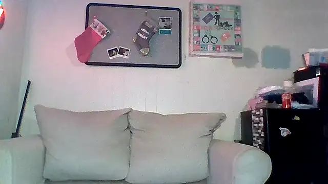 CLoSpunkmeyer69 online show from December 14, 2024, 11:12 pm