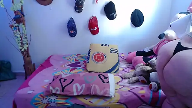 Britney-22 online show from March 21, 2026, 12:54 pm