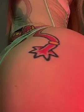 curchez  online show from March 6, 2025, 12:43 am