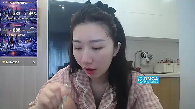 Asiagirll online show from March 22, 2026, 2:15 am