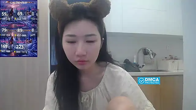 Asiagirll online show from April 9, 2026, 2:00 am