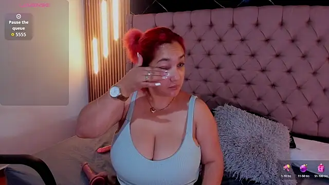 Eva MilfF online show from February 7, 2026, 1:04 pm