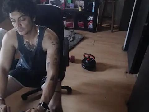 GruesoMexico online show from April 18, 2026, 10:43 pm