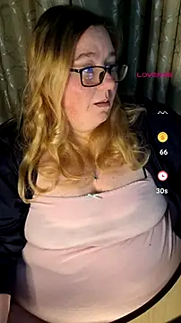 Iceprincess2bad4u online show from July 7, 2026, 6:12 pm