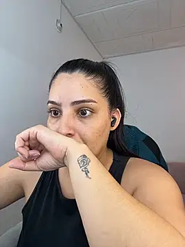 Snapshot of YummyAnna_ chatting on March 17, 2026, 3:26 pm YummyAnna online show from March 17, 2026, 3:26 pm