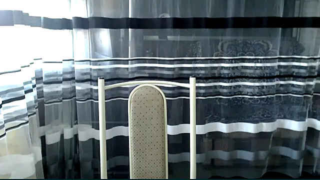 cold lollipop online show from October 17, 2025, 6:05 am