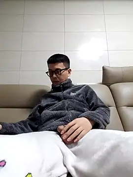 Ssk10N online show from February 12, 2025, 10:14 am