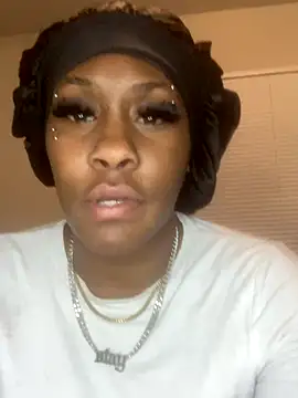 Foreignthababyy online show from January 7, 2026, 5:43 am