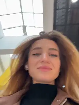 -AngelAri- online show from October 12, 2025, 9:08 am