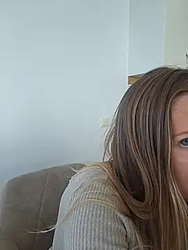 novaforyou1 online show from March 14, 2025, 9:14 am