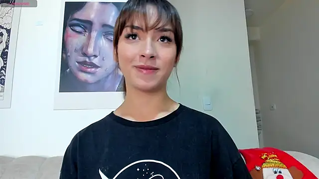 Moonlight1002 online show from December 14, 2024, 2:23 am