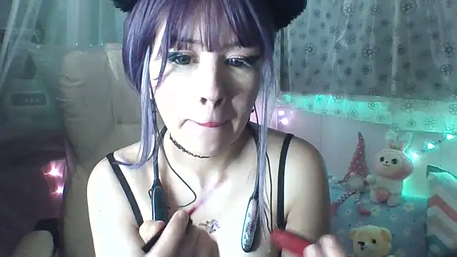 Haru Queenn online show from February 6, 2025, 7:56 am