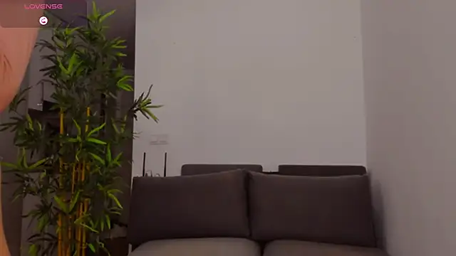 Jaylee Krys online show from October 21, 2025, 5:46 pm