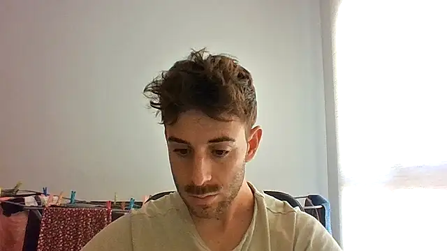 vargas90 online show from October 4, 2025, 9:51 am