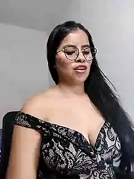 charlotte moineau online show from January 21, 2025, 10:30 pm