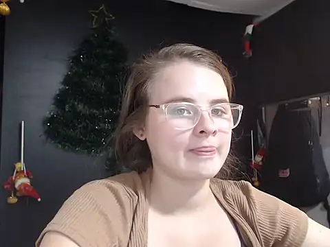 HellenMiyer1111 online show from December 13, 2024, 6:59 pm
