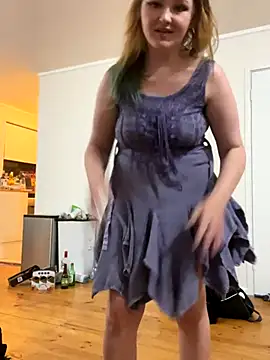 Demure Whore online show from October 28, 2025, 9:13 am