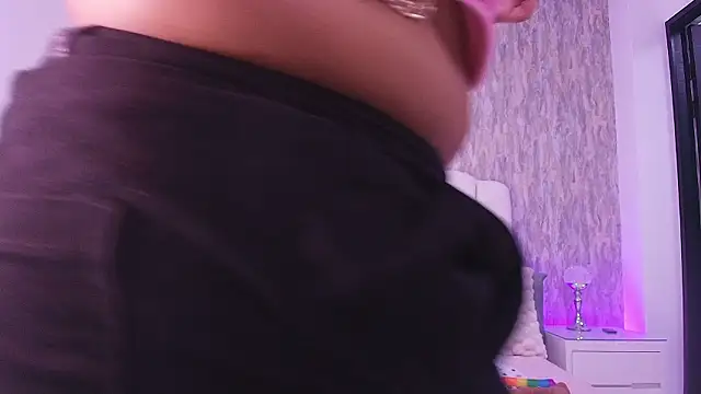 raven lilith  online show from February 25, 2026, 3:05 am