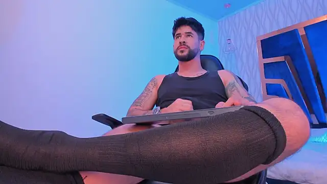 Petesevans online show from March 7, 2025, 11:27 pm