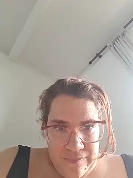 karlythothxh online show from October 17, 2025, 8:00 pm