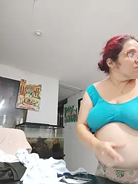 karlythothxh online show from May 16, 2026, 12:18 am