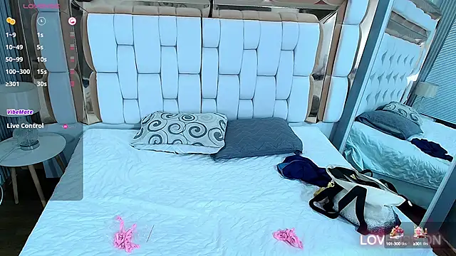 sexysistter online show from December 31, 2024, 11:09 am