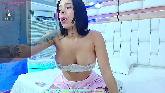 sexysistter online show from January 13, 2025, 12:13 pm